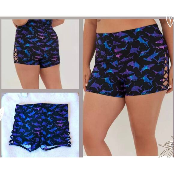 Torrid 2 (2X) Shark Print Strappy Lattice Side Bike Swim Shorts 3.5" Inseam - Picture 1 of 4